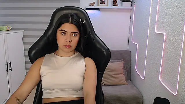 team dinamite69 online show from February 2026 12:10:01 PM