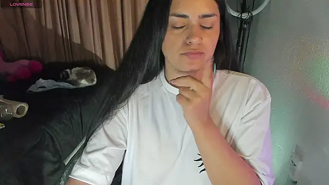  laina  online show from December 2024 06:12:02 AM