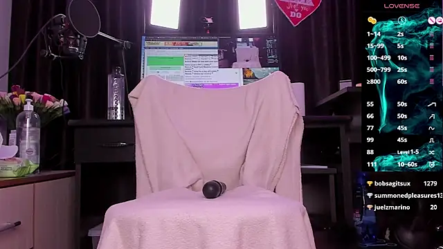 Raissa sky26 online show from January 2025 08:43:02 AM