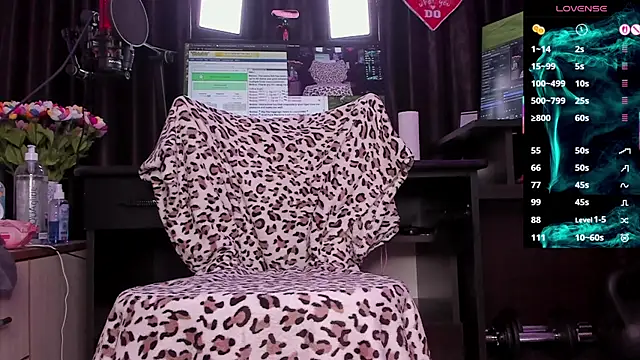 Raissa sky26 online show from September 2025 02:35:02 AM