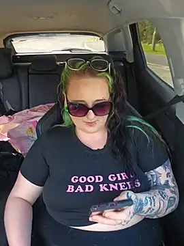 Bunny Cummings online show from April 2026 12:39:01 PM