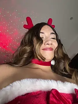 Snapshot of Iris_lee chatting on December 2025 12:07:01 AM Iris lee online show from December 2025 12:07:01 AM