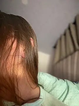 Snapshot of Iris_lee chatting on February 2026 05:04:01 AM Iris lee online show from February 2026 05:04:01 AM