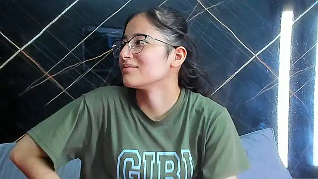 Couplehot  1 online show from September 2025 03:39:02 AM