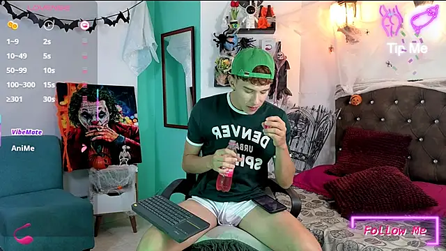 Snapshot of flowers18 chatting on November 2025 10:20:02 PM flowers18 online show from November 2025 10:20:02 PM