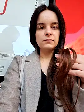 RaonXO online show from December 2024 11:54:02 AM