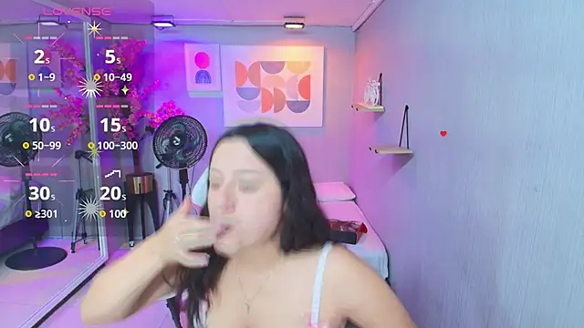 Snapshot of Miia_bela chatting on November 2025 07:38:01 PM Miia bela online show from November 2025 07:38:01 PM