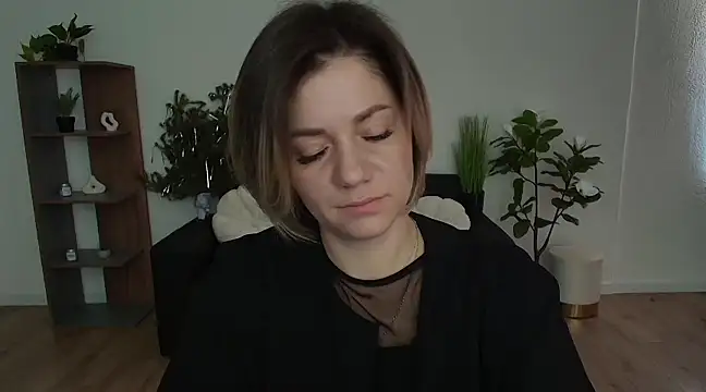Snapshot of MariaSttone chatting on January 2025 10:16:02 AM MariaSttone online show from January 2025 10:16:02 AM