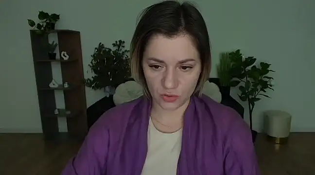 Snapshot of MariaSttone chatting on January 2025 04:43:01 PM MariaSttone online show from January 2025 04:43:01 PM