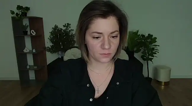 Snapshot of MariaSttone chatting on January 2025 04:55:02 PM MariaSttone online show from January 2025 04:55:02 PM