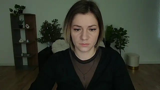 Snapshot of MariaSttone chatting on February 2025 11:55:02 AM MariaSttone online show from February 2025 11:55:02 AM