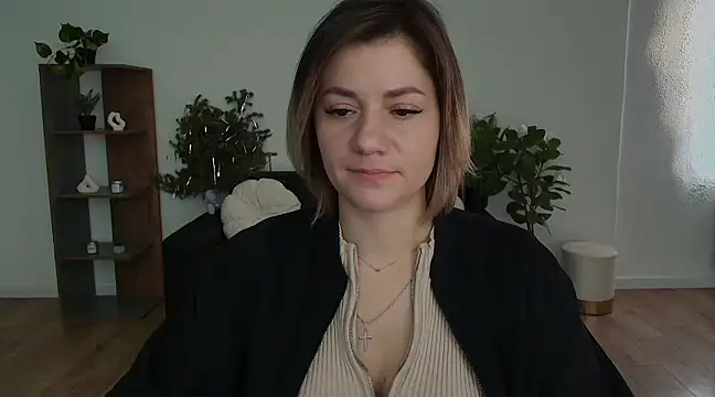 Snapshot of MariaSttone chatting on February 2025 10:59:02 AM MariaSttone online show from February 2025 10:59:02 AM