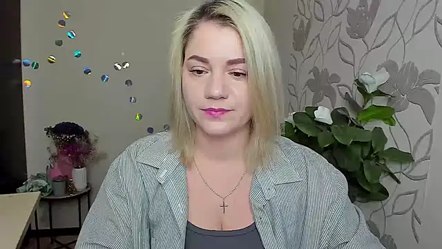 MariaSttone online show from January 2026 06:01:01 PM