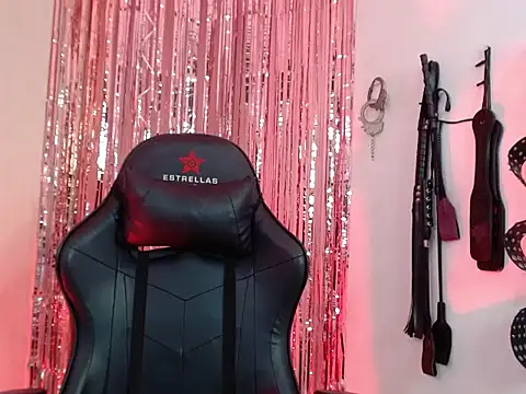 Alisson Beckett online show from December 2025 10:06:02 PM