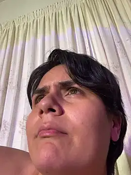 isabelacooperr online show from December 2025 07:06:01 AM