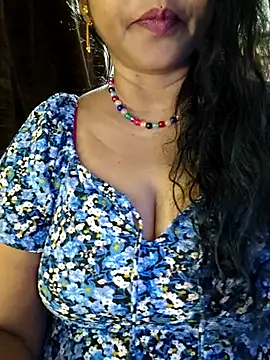 Snapshot of Bangarupapa chatting on June 2026 06:51:01 AM Bangarupapa online show from June 2026 06:51:01 AM