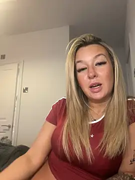 Busty-Bambi online show from March 2025 10:21:02 PM