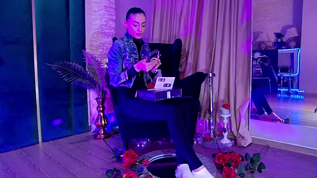 FeetVibe online show from April 2026 04:02:02 AM