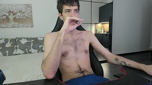 White Dylan online show from November 2025 05:38:01 PM