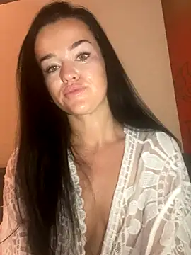 English-Chloe96 online show from October 2025 04:37:02 AM