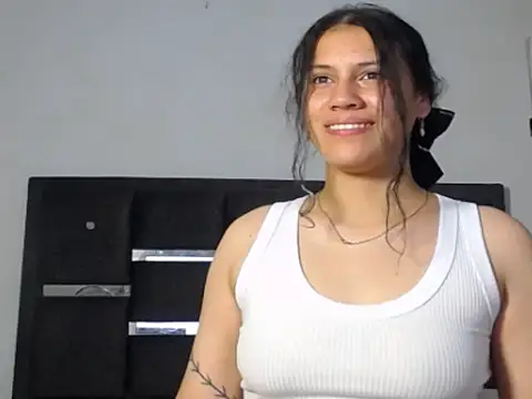 Snapshot of realshy-Stepsis chatting on May 2026 01:29:02 PM realshy-Stepsis online show from May 2026 01:29:02 PM