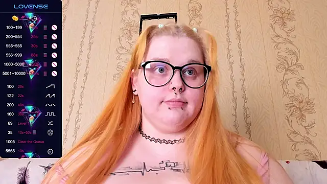 Snapshot of Crow_Diam0nd chatting on January 2026 07:11:01 PM Crow Diam0nd online show from January 2026 07:11:01 PM