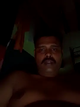 Vinay-kumar89 online show from April 2026 04:34:02 PM