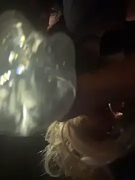 EllaSnow online show from April 2026 07:57:02 AM