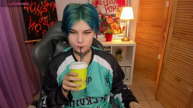 mekurisu online show from February 2025 07:15:01 AM