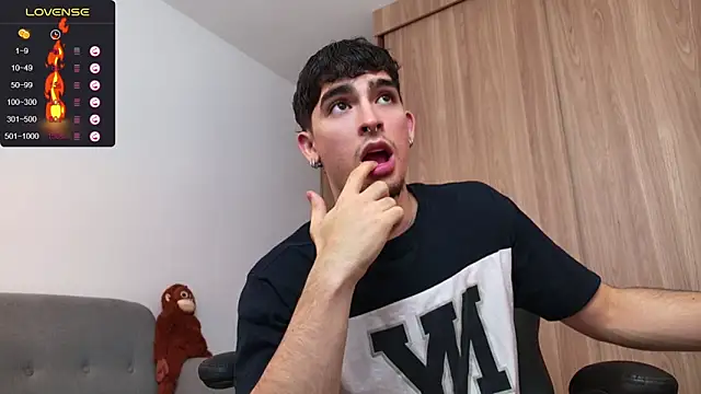 Snapshot of zenn_rush1 chatting on December 2024 07:46:02 PM zenn rush1 online show from December 2024 07:46:02 PM