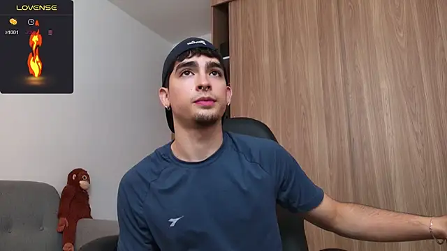 Snapshot of zenn_rush1 chatting on December 2024 12:30:02 PM zenn rush1 online show from December 2024 12:30:02 PM