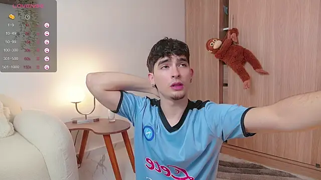 Snapshot of zenn_rush1 chatting on March 2025 01:13:02 PM zenn rush1 online show from March 2025 01:13:02 PM