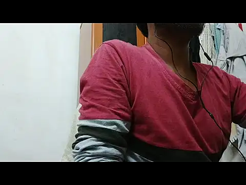 Snapshot of Awesomehotboy chatting on October 2025 05:30:01 AM Awesomehotboy online show from October 2025 05:30:01 AM