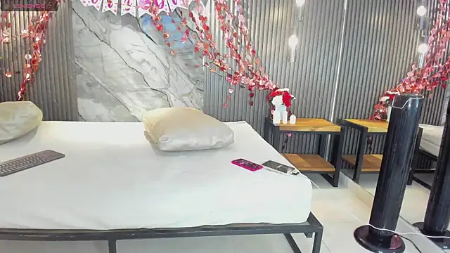 Snapshot of julietha_taylor chatting on February 2026 02:04:01 AM julietha taylor online show from February 2026 02:04:01 AM