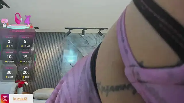 Snapshot of julietha_taylor chatting on February 2026 02:52:01 AM julietha taylor online show from February 2026 02:52:01 AM