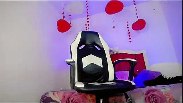 Gabyqueen70 online show from February 2025 11:14:02 PM