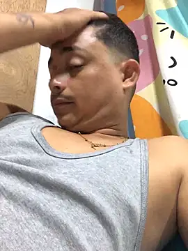 Snapshot of isacalejandroo chatting on February 2025 04:37:01 AM isacalejandroo online show from February 2025 04:37:01 AM