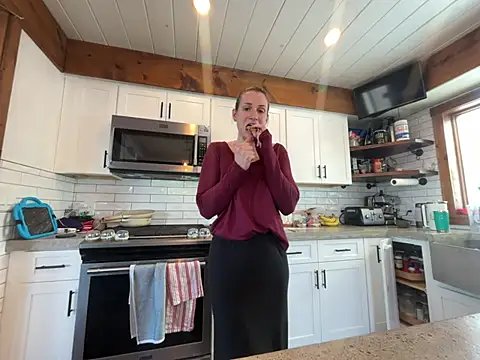 MissSwitch online show from January 2025 06:23:01 PM