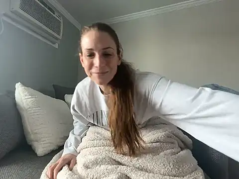 MissSwitch online show from March 2025 06:43:02 PM