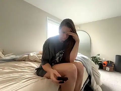 MissSwitch online show from October 2025 02:03:02 PM