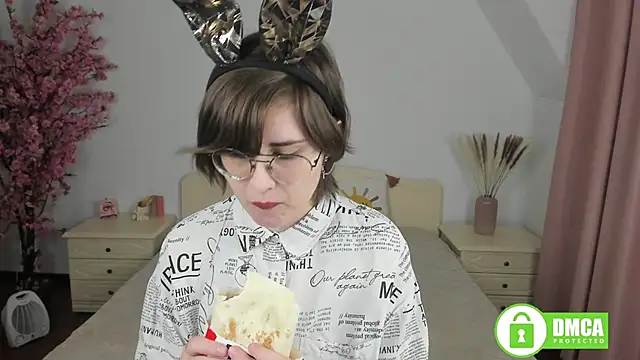 Funny bunnyy online show from January 2025 01:43:01 PM