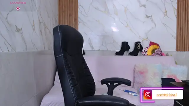 kiara scottt online show from June 2026 12:22:01 PM