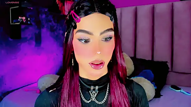 Snapshot of dollswit01 chatting on February 2025 02:31:02 PM dollswit01 online show from February 2025 02:31:02 PM