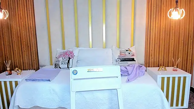 love mommy online show from March 2025 04:41:01 AM