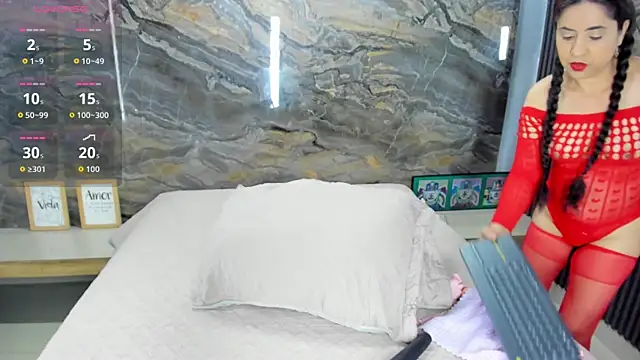 Snapshot of Yaya____11 chatting on October 2025 04:31:02 AM Yaya 11 online show from October 2025 04:31:02 AM