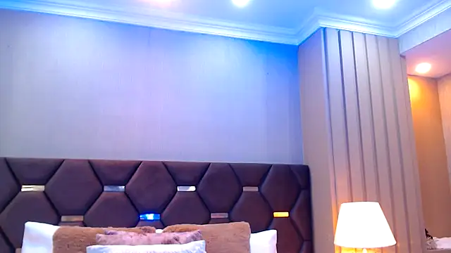 Snapshot of DevonPiers chatting on December 2024 12:16:02 PM DevonPiers online show from December 2024 12:16:02 PM