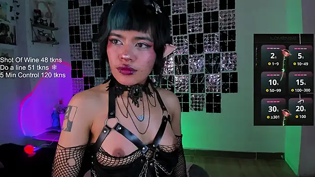 sweet Samx online show from October 2025 05:50:01 AM