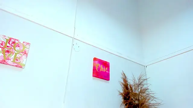 AnnieSofiia online show from October 2025 08:17:01 PM