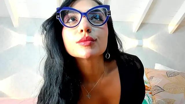 AnnieSofiia online show from March 2026 08:15:01 PM