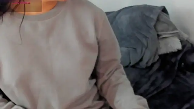 lorymoon online show from December 2024 10:09:02 PM